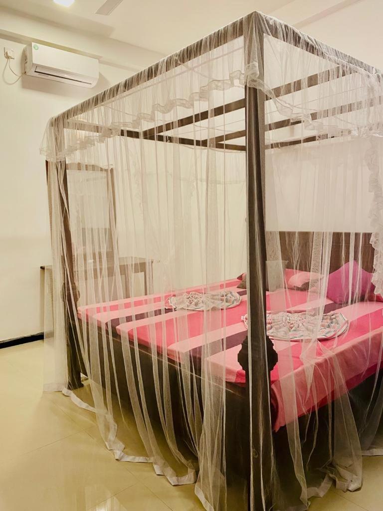 Gihan Guesthouse Mirissa Buitenkant foto